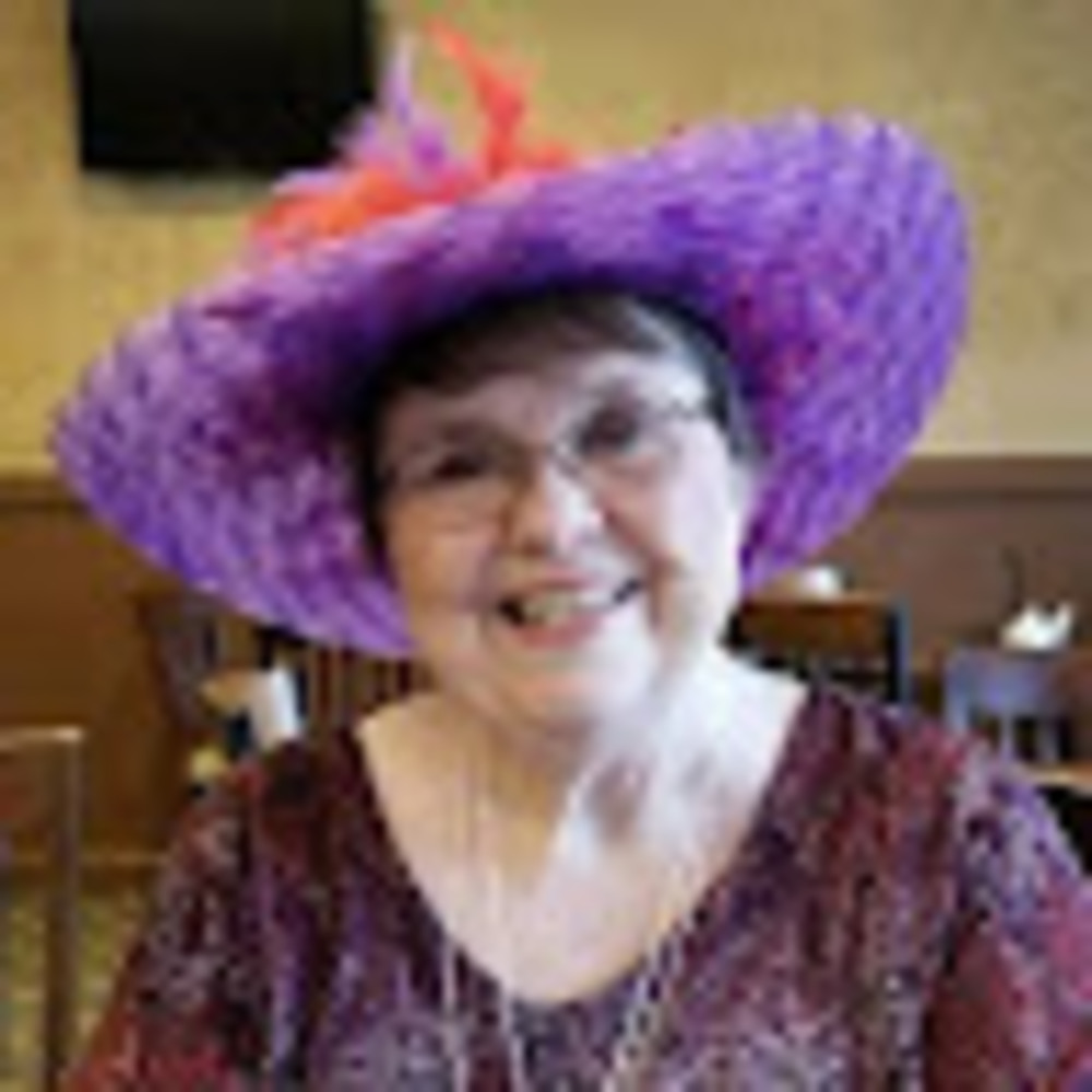 Meet your Posher, Bonita